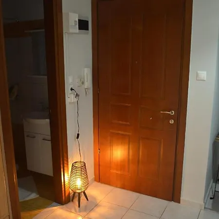 Apartment μοντέρνο στο κέντρο της λάρισας *