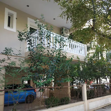 Apartment μοντέρνο στο κέντρο της λάρισας *