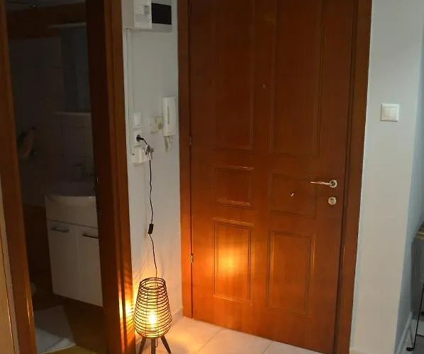 Appartement μοντέρνο στο κέντρο της λάρισας *