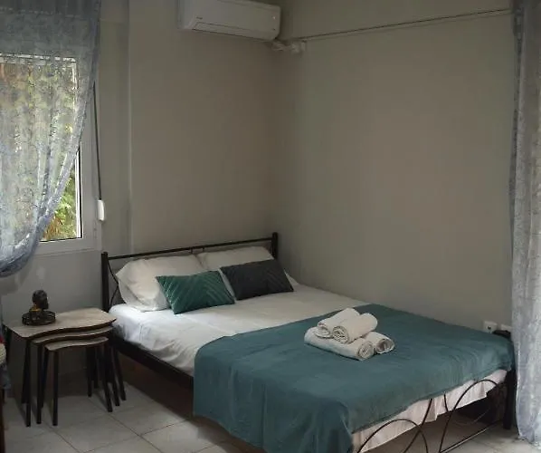 μοντέρνο στο κέντρο της λάρισας