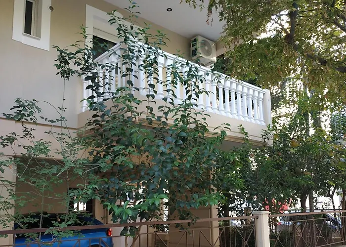 Апартаменты μοντέρνο στο κέντρο της λάρισας *